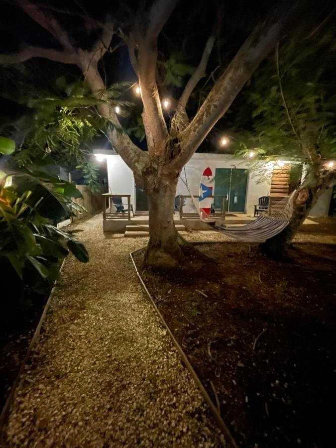 Las Olas Beach Apartments Αρεσίμπο Εξωτερικό φωτογραφία