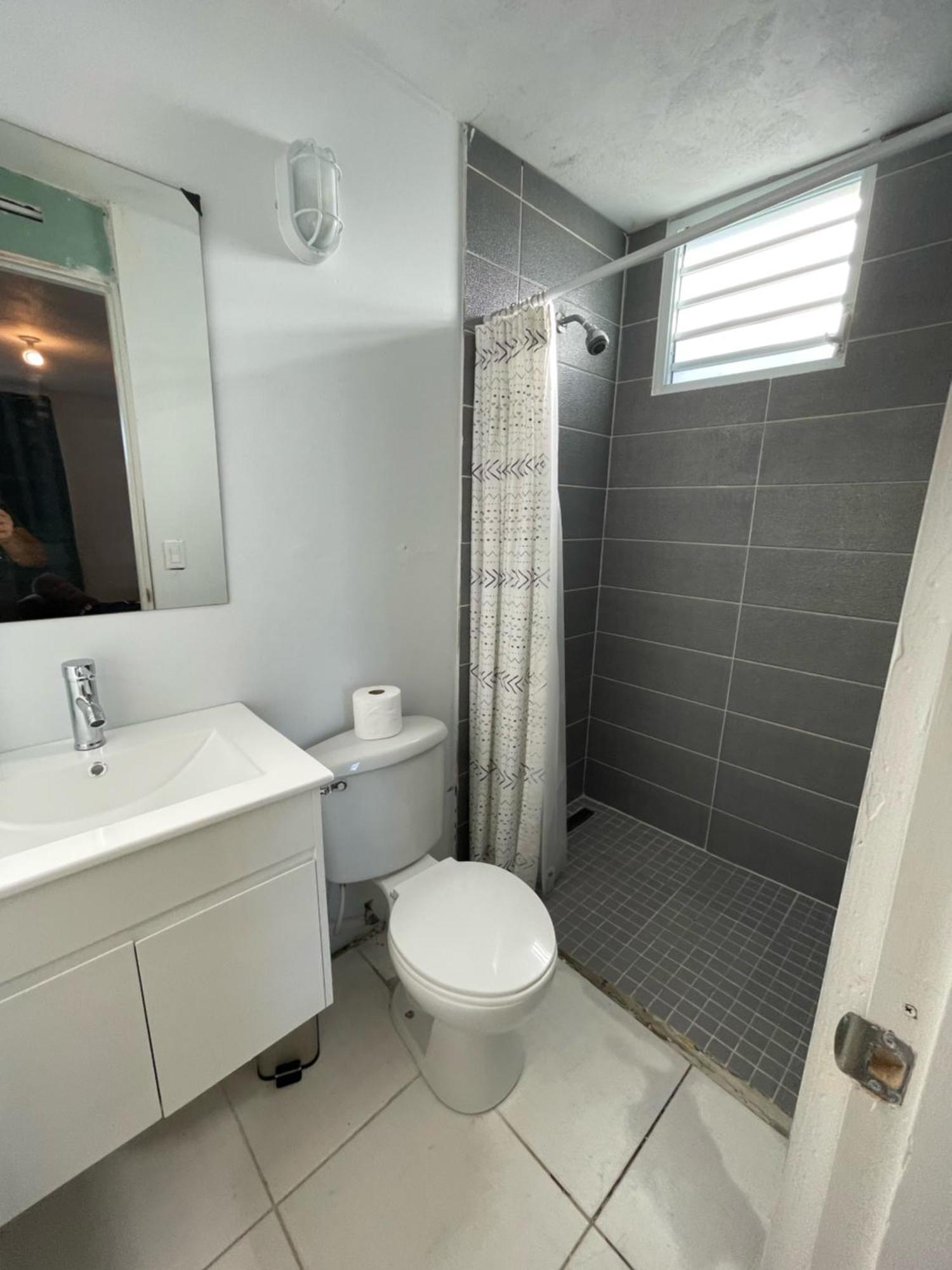 Las Olas Beach Apartments Αρεσίμπο Εξωτερικό φωτογραφία